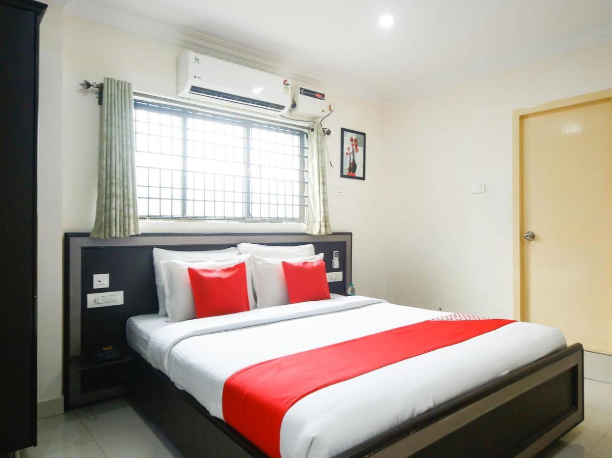 Madrasi Airport Hotel - Saibala Chennai Exterior photo
