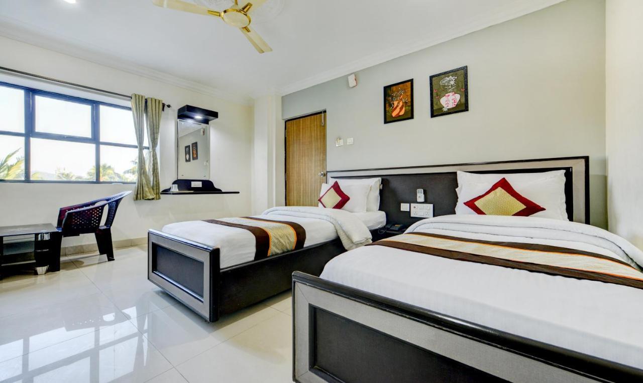 Madrasi Airport Hotel - Saibala Chennai Exterior photo